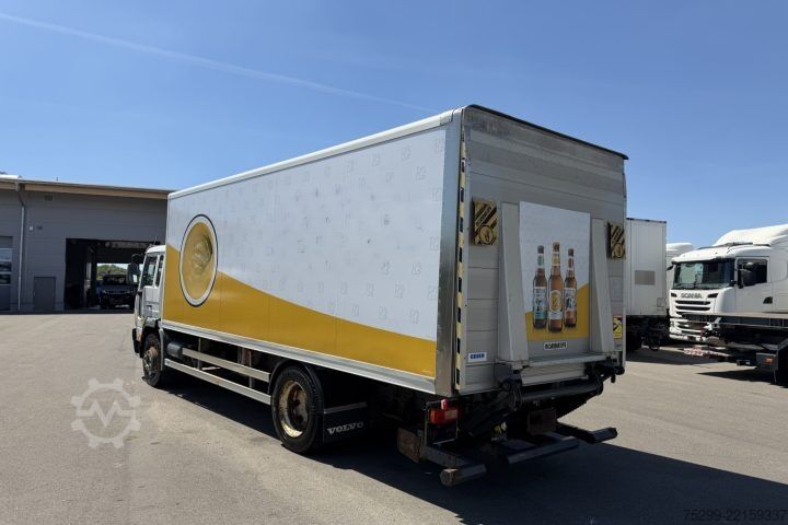 Camión caja Volvo FL6H-250 4x2 Koffer/HB / Swiss-Vehicle