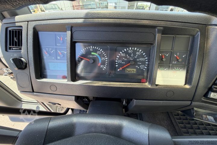 Camión caja Volvo FL6H-250 4x2 Koffer/HB / Swiss-Vehicle