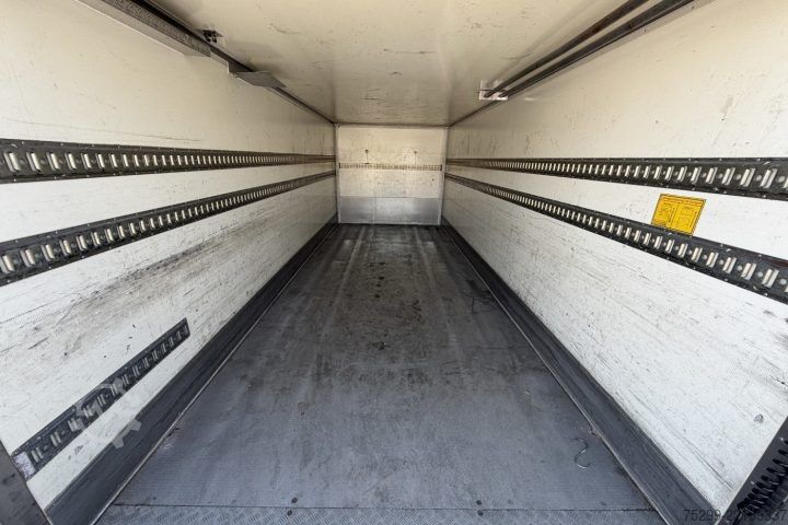 Camión caja Volvo FL6H-250 4x2 Koffer/HB / Swiss-Vehicle