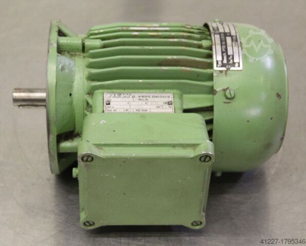 전기 모터 0.75kW 1380rpm HEW EXF80/L4