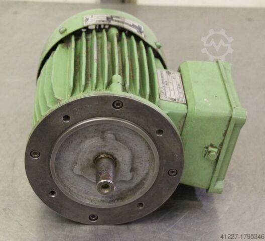 전기 모터 0.75kW 1380rpm HEW EXF80/L4