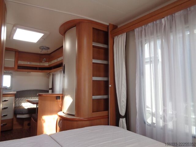 Wohnwagen HOBBY excellent 490 SFF *Queensbett*Mover*Vorzelt*
