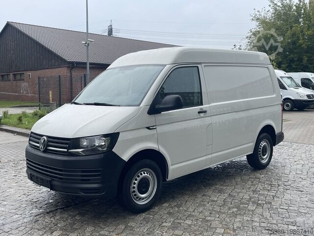 Furgoneta Volkswagen T6 Transporter 2.0TDI L1H2 *AHK*WEBASTO*KLIMA*