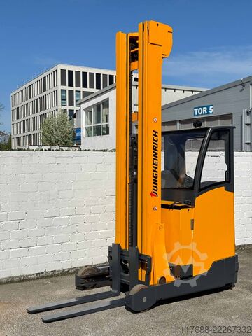 Reach truck Jungheinrich ETV 214 - Kühlhaus - nur 3.993 Std. - Service Neu