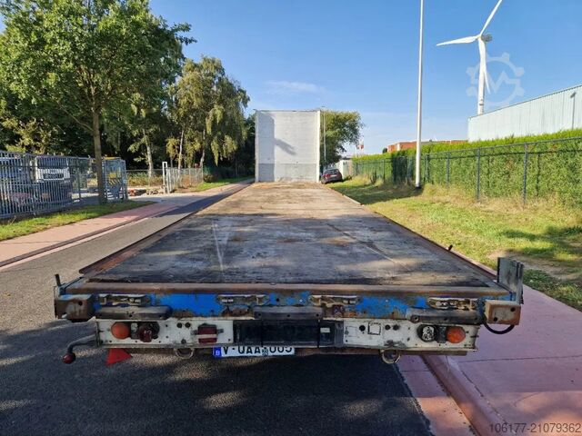 Memuat platform Schmitz Cargobull SCS 27