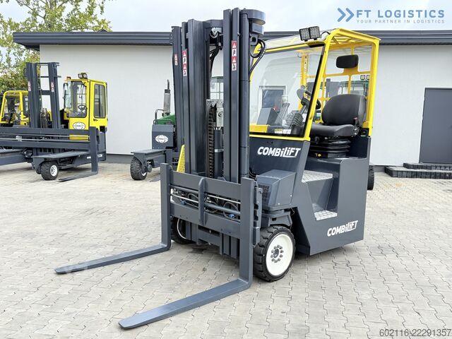 Fyrvägstruck Combilift CB4000 TRIPLEX 5200 FREE-LIFT POSITIONER