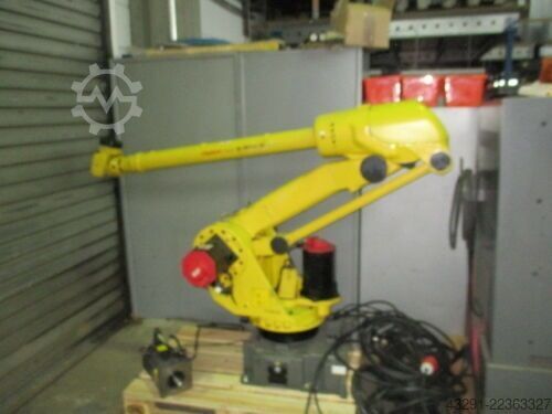  Fanuc S-500iB , R-J3iB mit 7.Achse/Motor