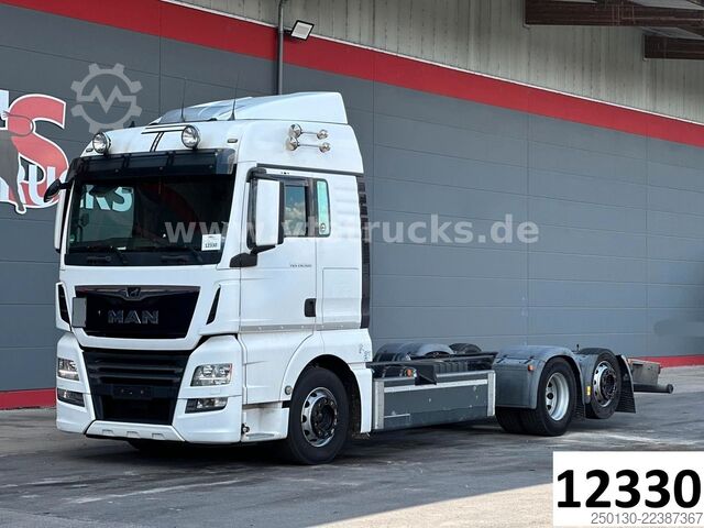 שלדת משאית MAN TGX 26.500 6x2 Lenk-/Lift, Fahrgestell