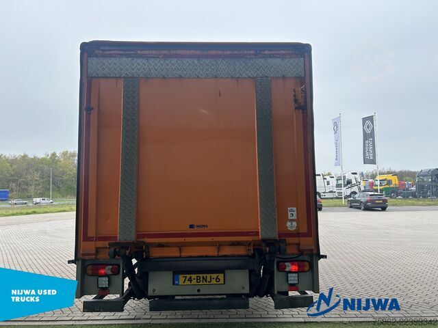 Koffer Renault D12 240 4x2 Laadklep 1500KG + Achteruitrijcamera