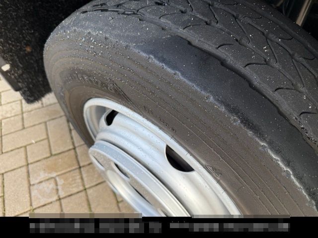 Sandučar MERCEDES-BENZ Atego 818 Möbel Koffer 6,74 m lang DifferSperre
