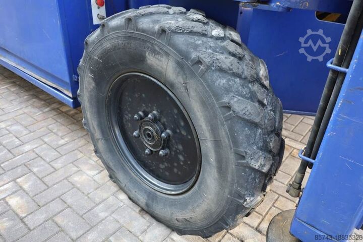 Saxlift Liftlux SL245-25D 4WD Diesel, 4x4 Drive, 26.5m Working Hei