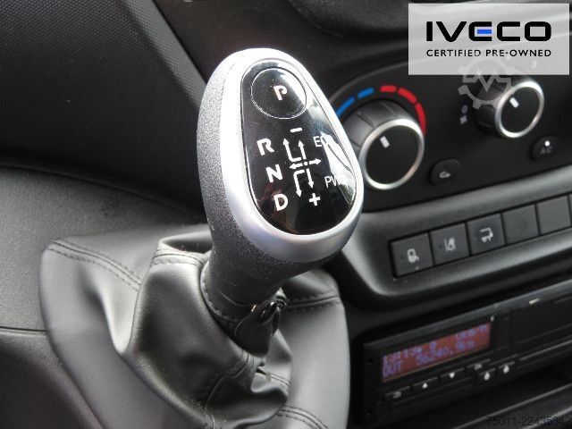 Furgons ar kasti IVECO Daily 70C18HA8/P Koffer/LBW Klima, NL 3228kg