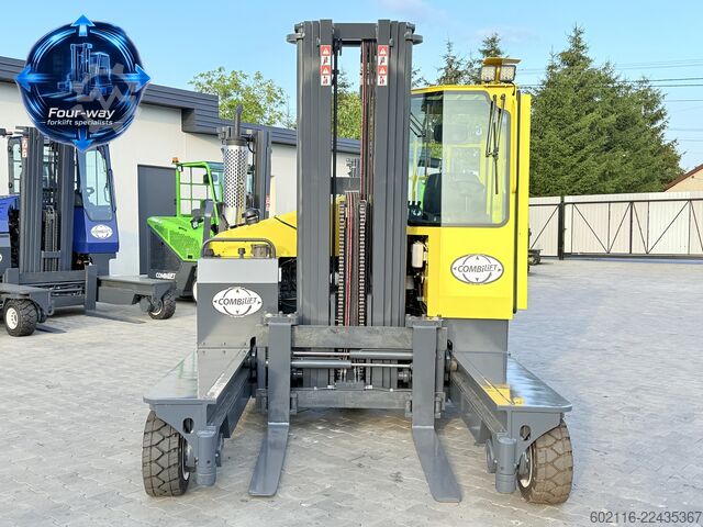 Carretilla retráctil de 4 vías Combilift C4000 DIESEL TRIPLEX 6000 FORK POSITIONE