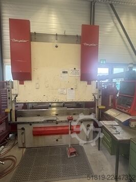 Upogibni center BEYELER PR 6 1000 KN x 2050 MM
