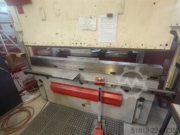 Upogibni center BEYELER PR 6 1000 KN x 2050 MM