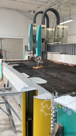 Waterjet cutting machine Flow WMC 2 4020