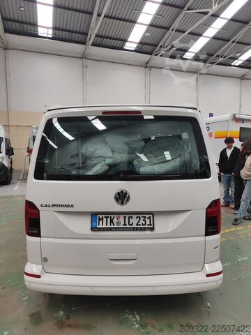 Campervan 2022 Volkswagen California Coast | Cambio automatico | Tetto a soffietto