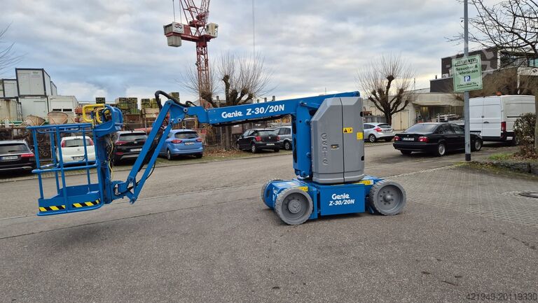 铰接式伸缩平台 Genie Z-30/20N