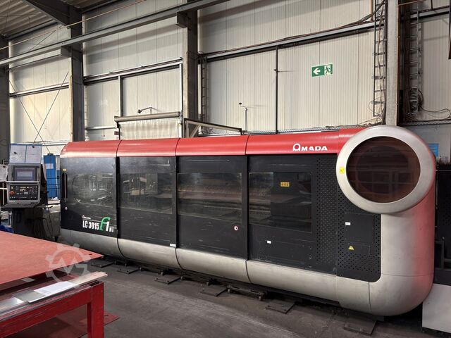 Máquina de corte a laser Amada LC 3015F1 NT + LKI ASLUL 300 F1