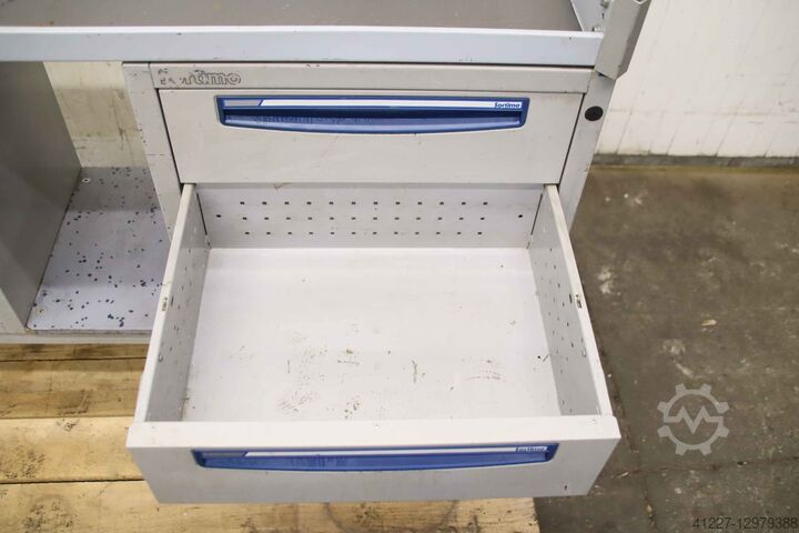 Vehicle shelf Sortimo mit Schraubstock / 6 Schubladen