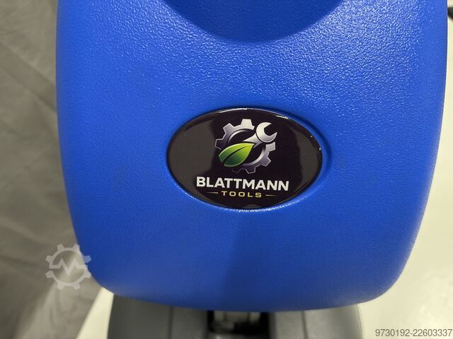 เครื่องขัดและอบแห้งพื้น Blattmann Tools BT 30