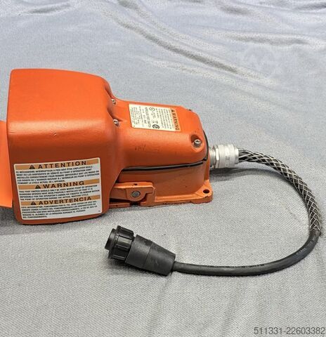 Thiết bị phun đá khô DrDryice Cold Jet / Aero serie Foot Switch: part 2G1070