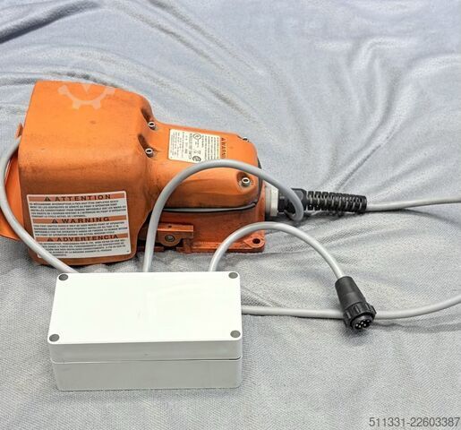 Thiết bị phun đá khô DrDryice Cold Jet / Microclean Serie Cold Jet Foot Switch