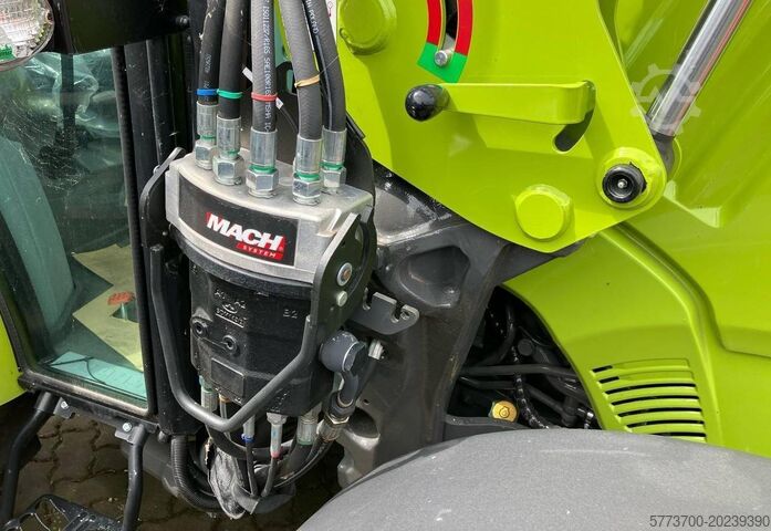 Traktor Claas ELIOS 210