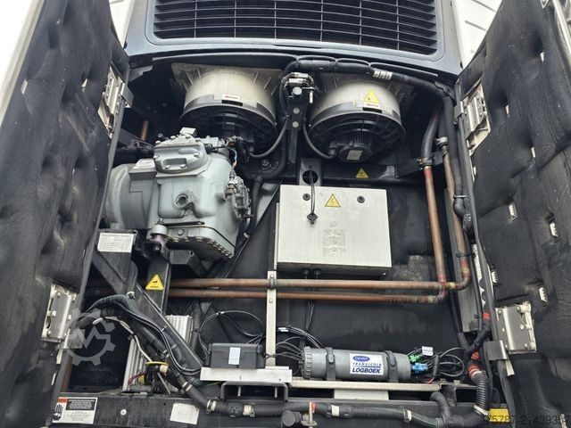 Kühlauflieger SCHMITZ CARGOBULL Tiefkühler, 3 Kammern, Lift, LBW, SCB*S3B