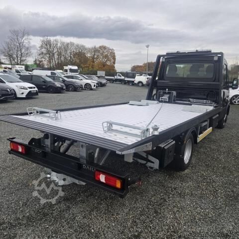 Xe tải nhẹ Iveco Daily 35C18