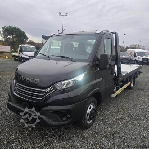 Xe tải nhẹ Iveco Daily 35C18