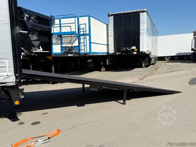 Otevřený návěs s plachtou SCHWARZMÜLLER Gabelstapler-Transporter, 2-teilige LBW, MIETEN?