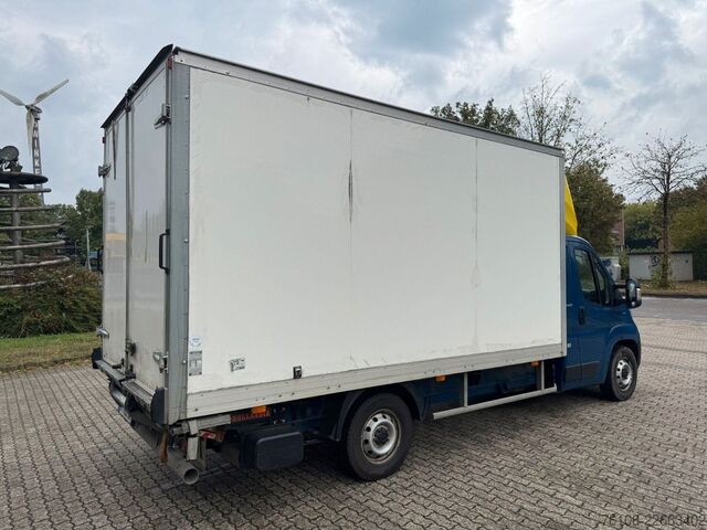 Skriňová dodávka FIAT Ducato koffer mit ladebordwand