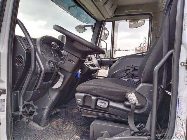 вантажівка-фургон Iveco ML120E25