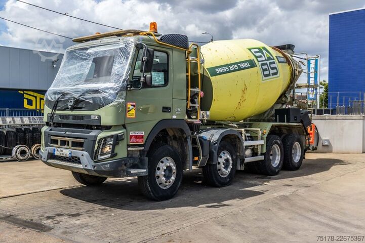 Blender VOLVO FMX 410+LIEBHERR