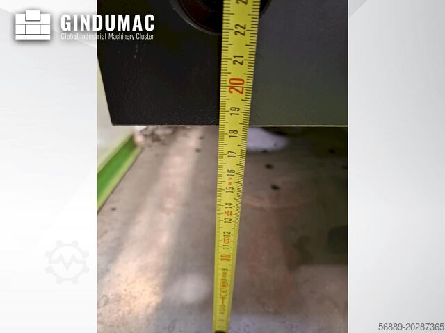 Macchina ad iniezione verticale Engel Insert 80V/40