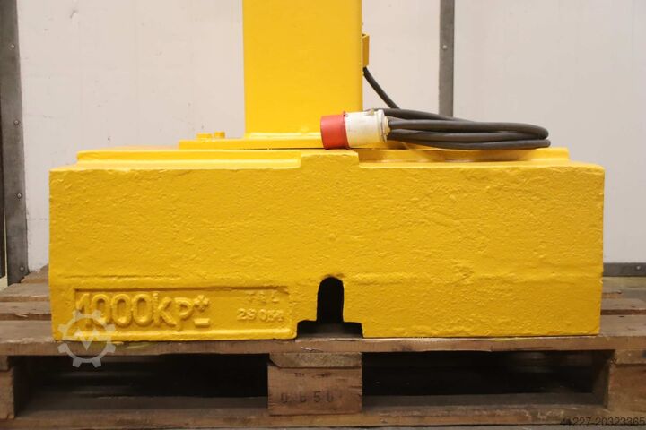 Pillar jib crane transportable boom 1.80 m/120 kg VEB KHZ 250