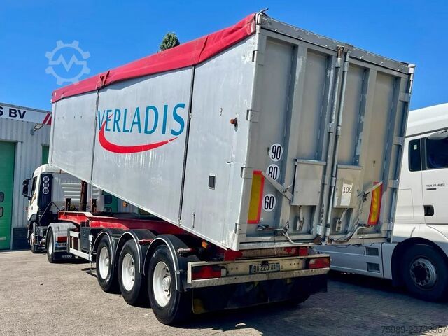 Wywrotka Benalu 60m3 graan transport. 5910 kg gewicht. volume 6...