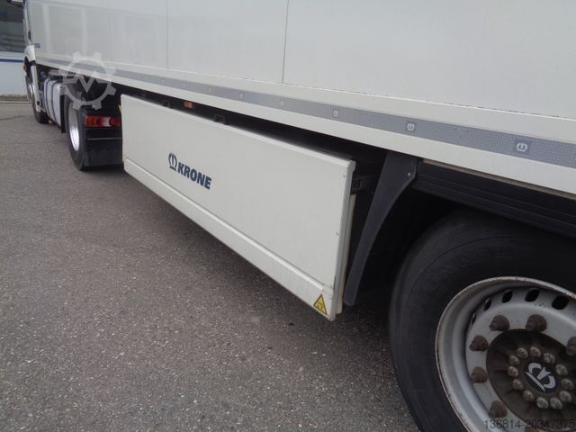Rashladna poluprikolica KRONE SD Carrier Doppelstock Trennwand Liftachse
