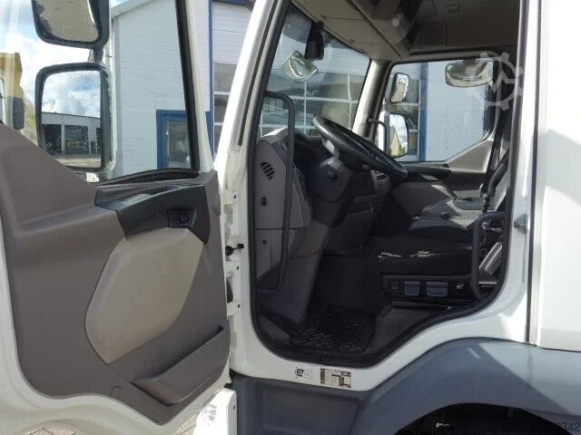 Prelata glisantă DAF LF 210 SCHUIFZEILBOX 7.21METER ALULIFT