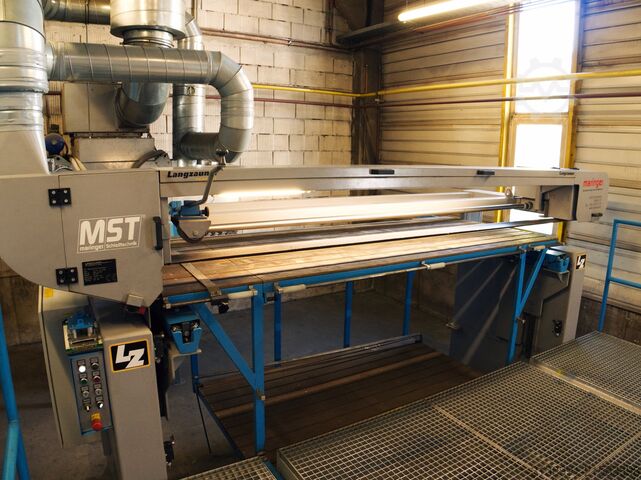 Uzun kayışlı taşlama makinesi Langzauner LZG-M-I SY Sonder