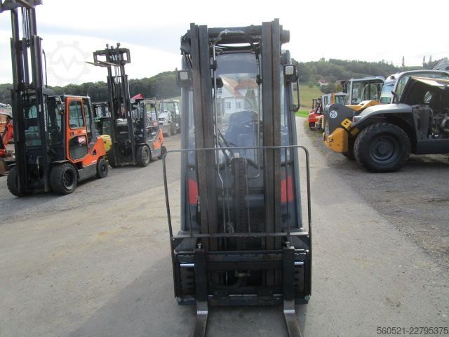 Montacargas de GLP Linde H16T GAS Triplex-Freihub + Seitenschieber