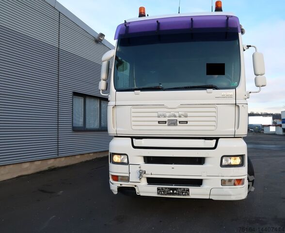 Njësia standarde e traktorit MAN 28.480 6x2-2 BLS