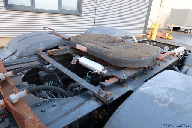 Standard trekkvogn MAN 28.480 6x2-2 BLS