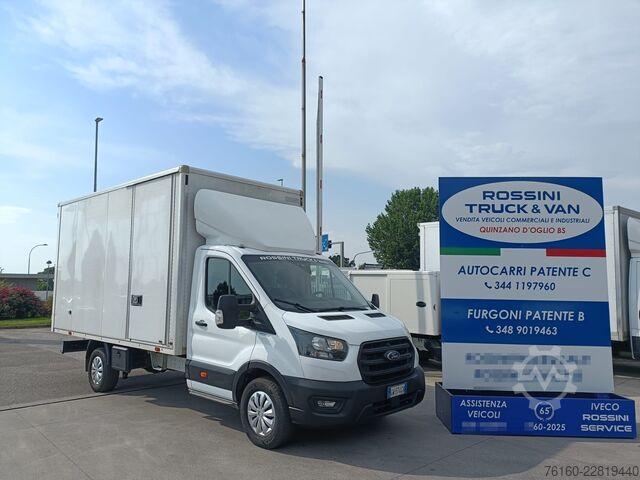 Box van Ford Transit Cassone