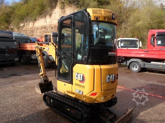 מיני מחפר CATERPILLAR 301.8