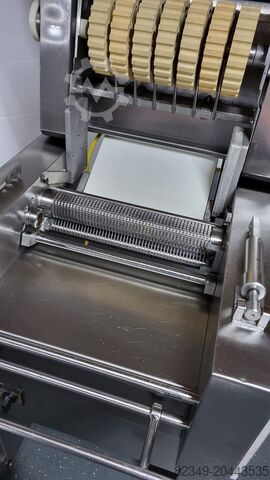 Stroj za predelavo mesa Bandabschwarter Weber ASB 800