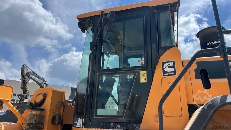 Wheel Loader Hyundai HL975A CVT