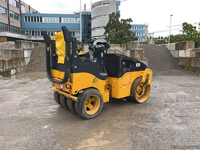 Roller gabungan Bomag BW 125 AC-4