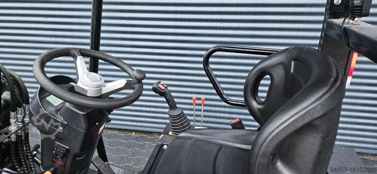 Mini loader Wolf 750 ELECTRIC nieuw